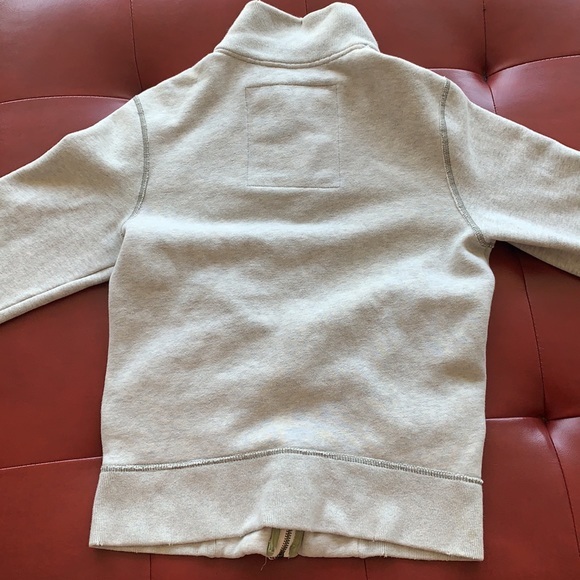 Hollister Sweater - Picture 11 of 12